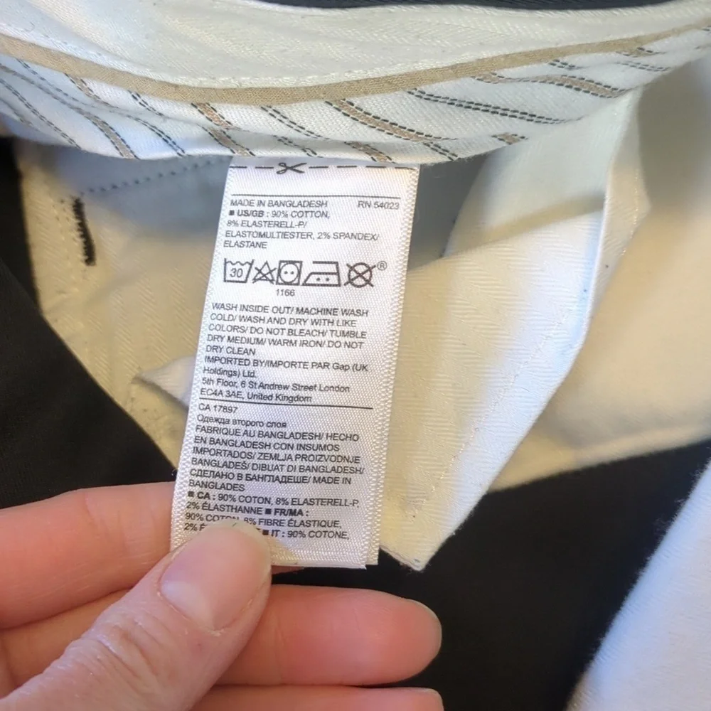Banana Republic Black Emerson Chino 36 Inch Inseam